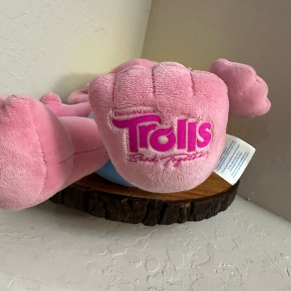 Build A Bear Workshop DreamWorks Trolls Band Together Viva Plush w/Sound… - Picture 14 of 15